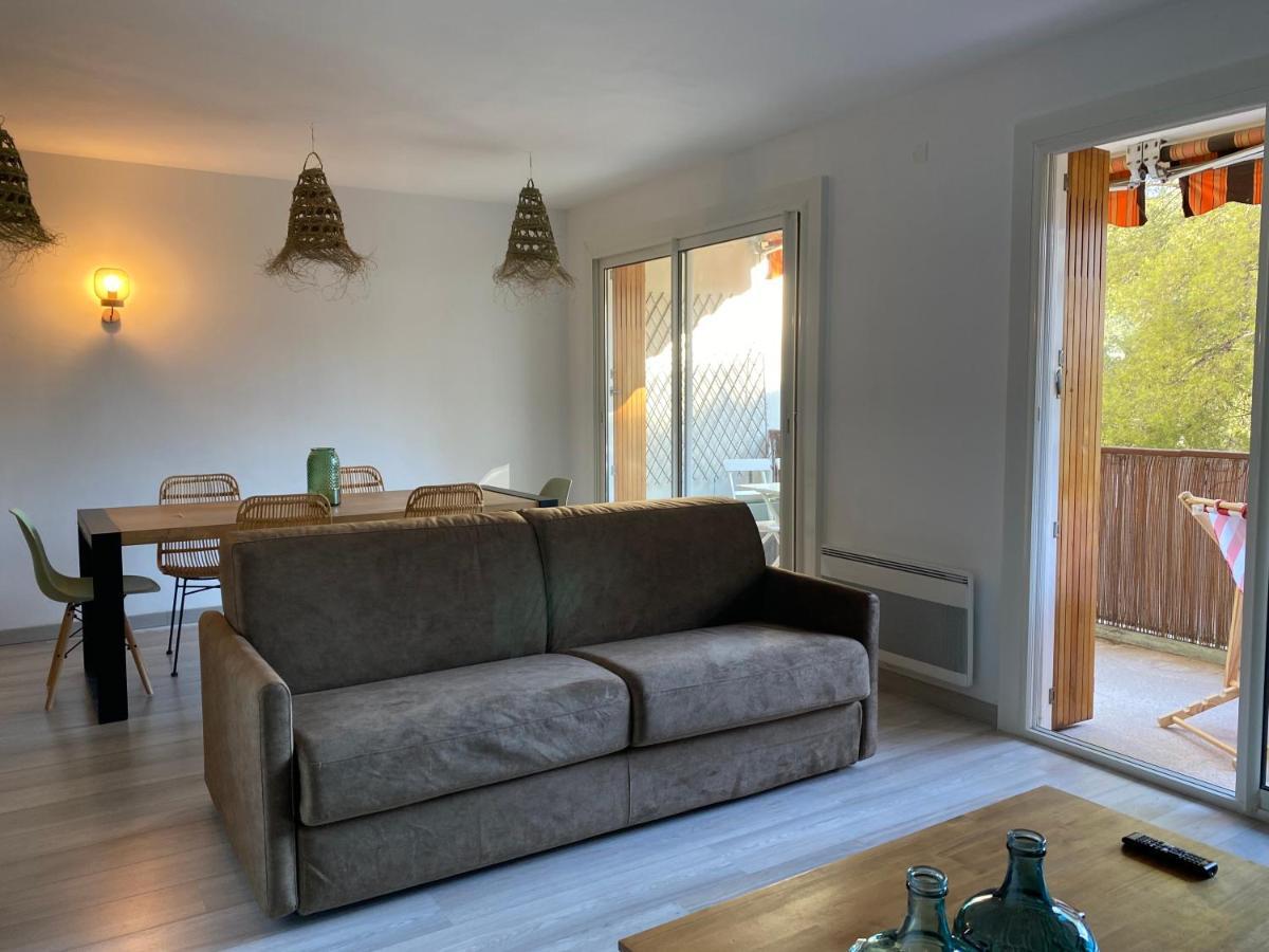 Appartement Le Panoramic - Terrasse Et Parking Cassis Exteriör bild